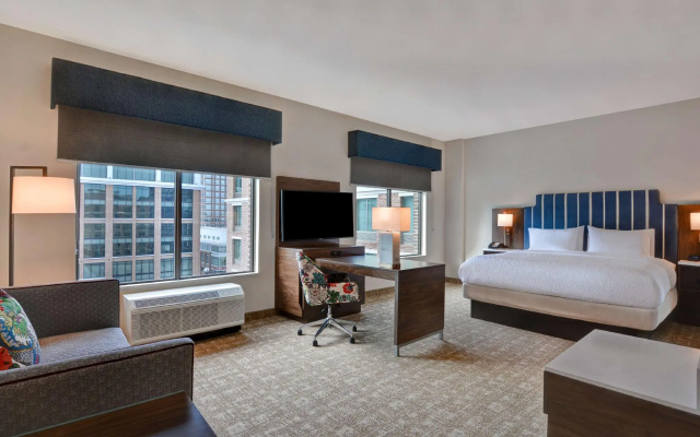 Double Studio suite