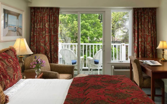Standard room with river view