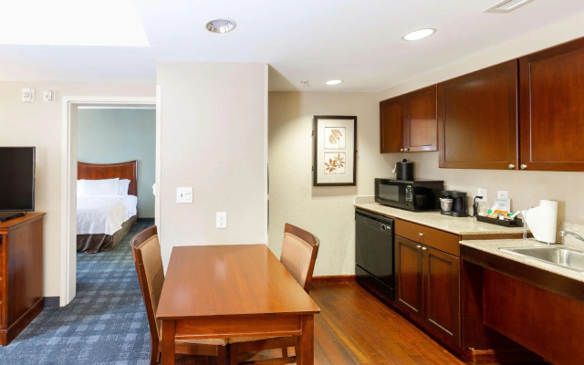 2 Bedrooms Suite