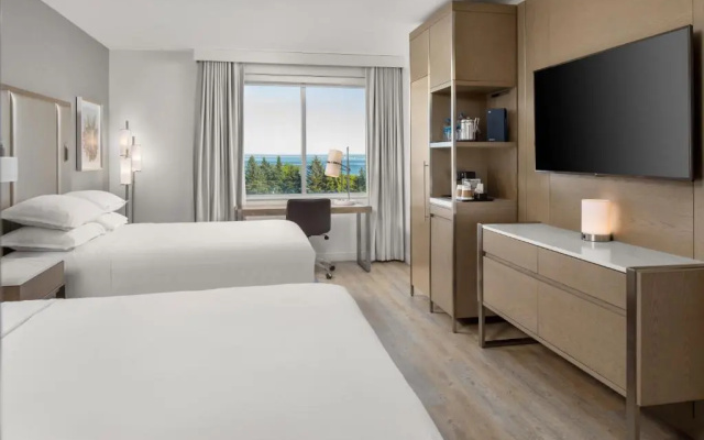 Deluxe Quadruple Club room