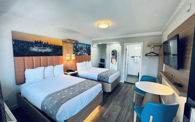 Deluxe Quadruple room