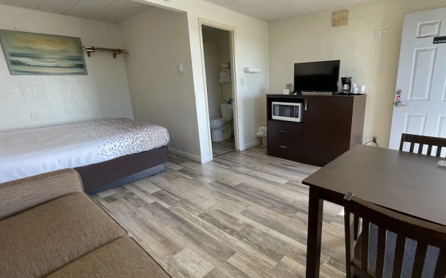 Economy room