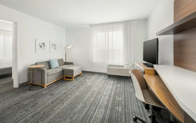 1 Bedroom Suite