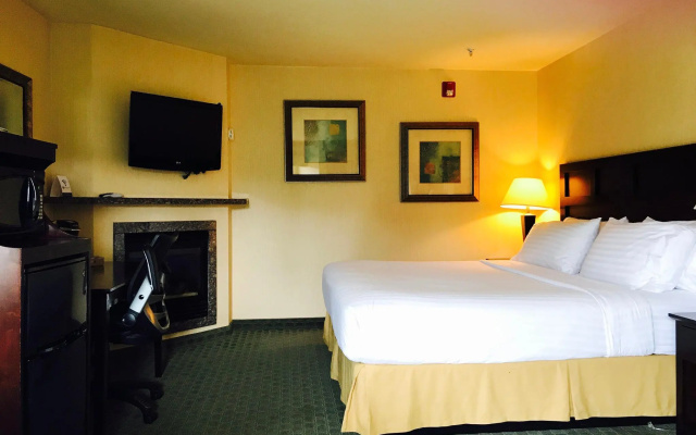 Standard Double room with land view