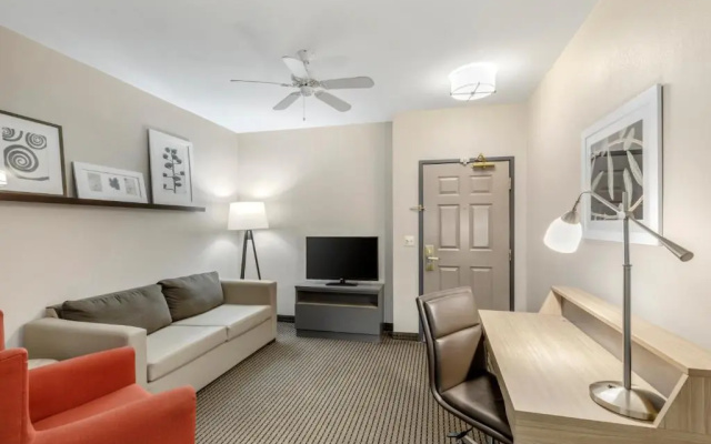 1 Bedroom Double Suite