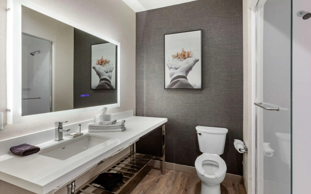 Double Suite