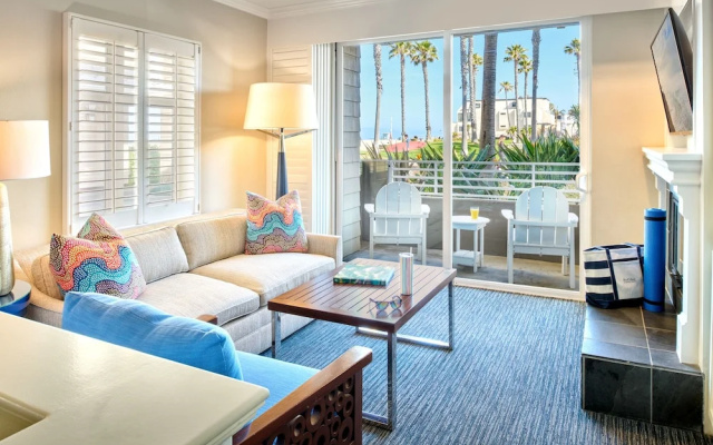 Double Suite with partial ocean view