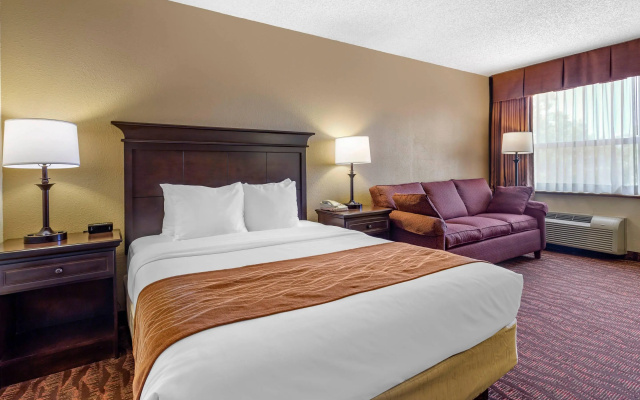Sextuple Suite