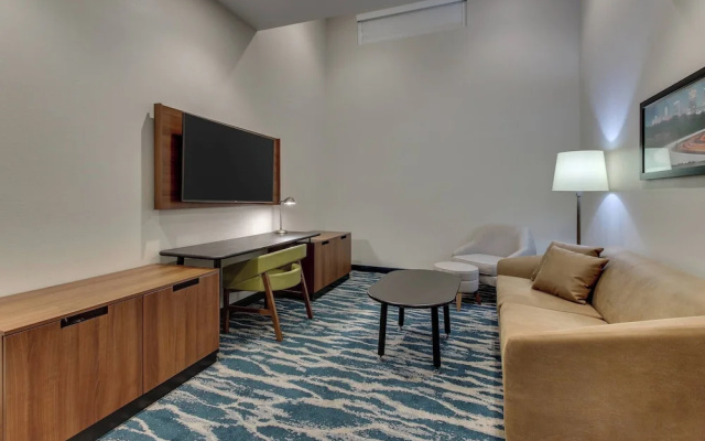 1 Bedroom Suite
