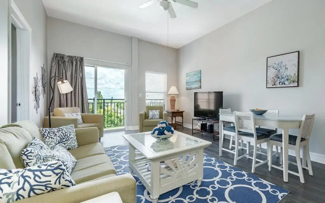 3 Bedrooms Apartment