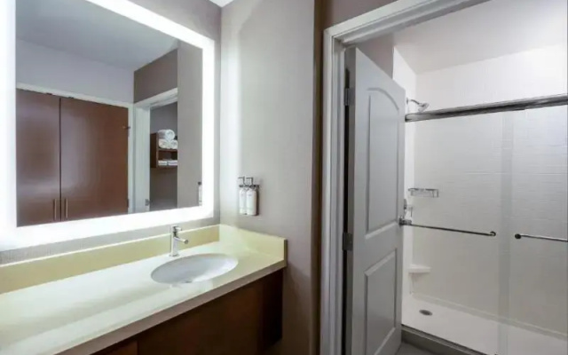 Standard Suite