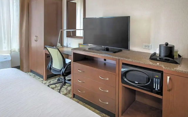 Hearing Accessible Quadruple room