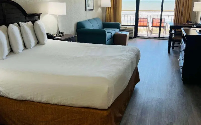 Standard Quadruple room with balcony