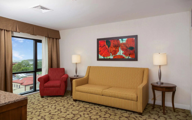 Double Suite