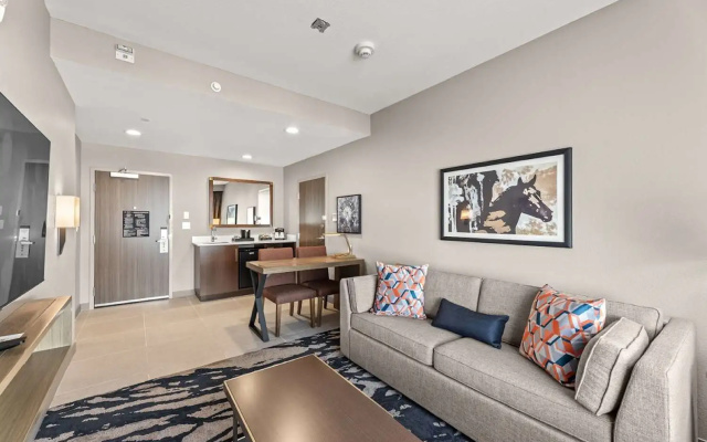 2 Bedrooms Double Suite