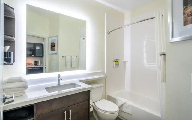 1 Bedroom Double Suite