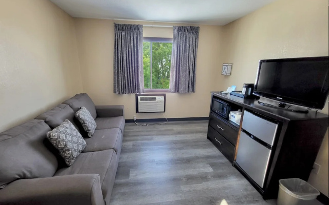 1 Bedroom Double Suite
