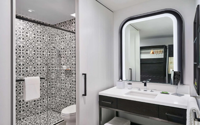 Deluxe Hearing Accessible Double room