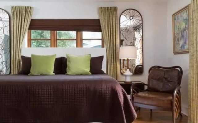 Premium room