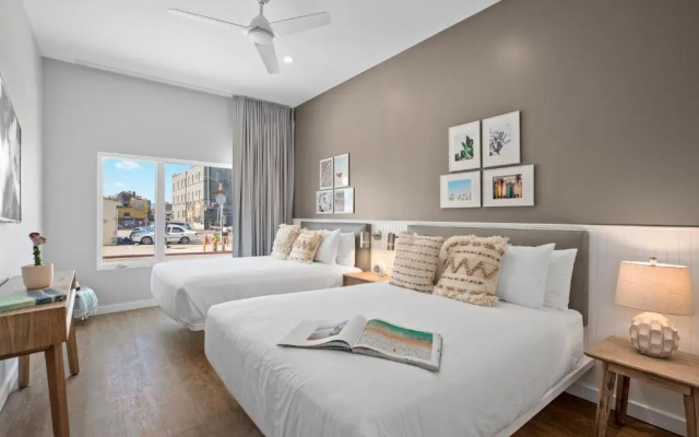 Standard Suite