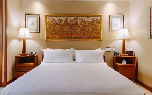 Suite with balcony