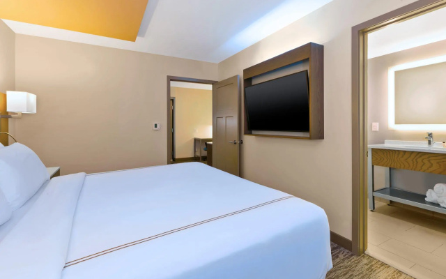 Junior Suite