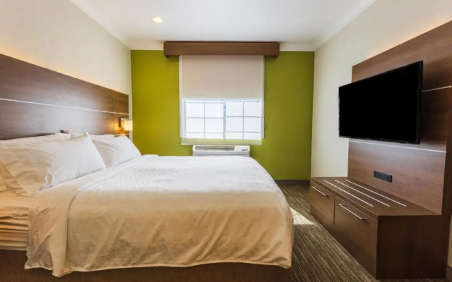1 Bedroom Double Suite