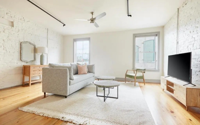 2 Bedrooms Suite