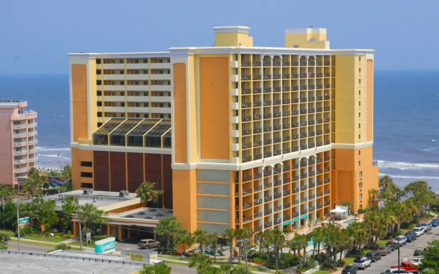 2 Bedrooms Suite oceanfront