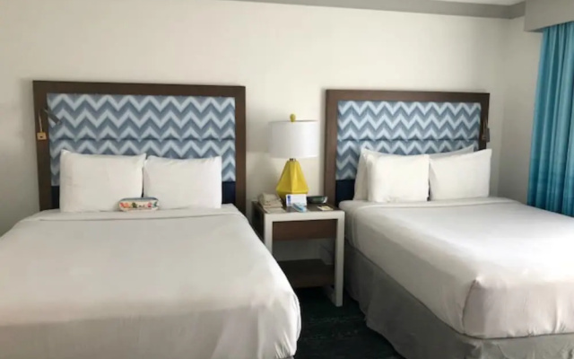 Traditional Quadruple room beachfront