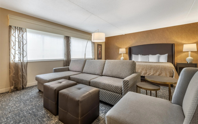 Double Suite