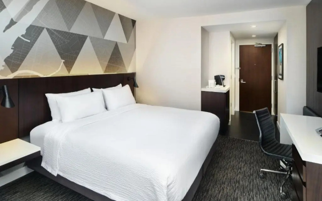 Room with city view