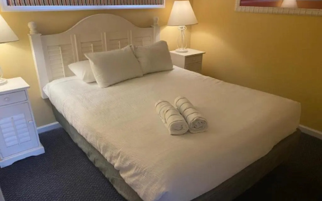 1 Bedroom Double Apartment