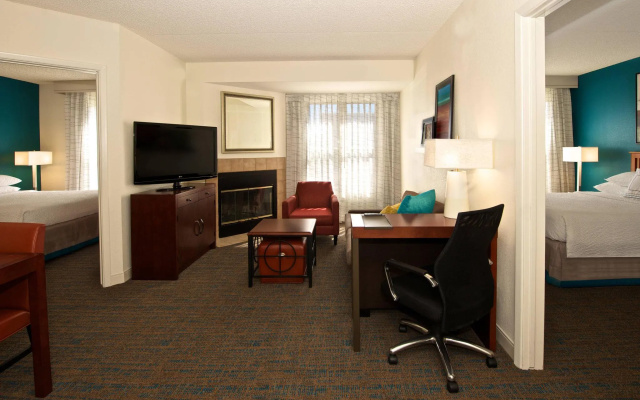 2 Bedrooms Suite