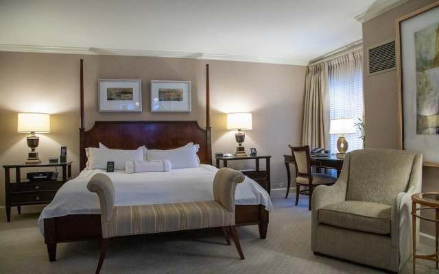 Presidential room