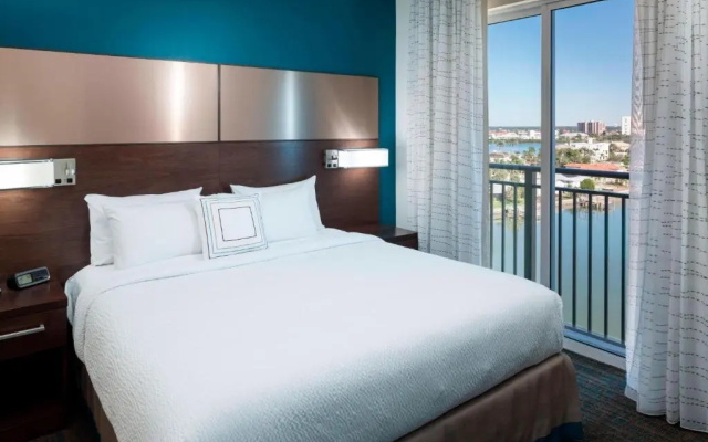 1 Bedroom Double Suite with balcony