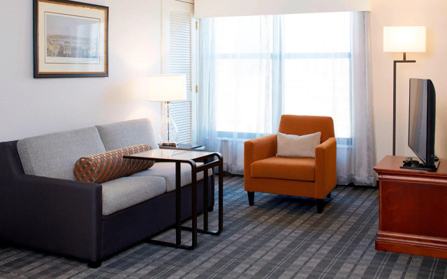 2 Bedrooms Suite