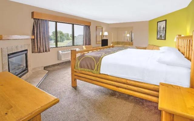 Double Suite with pool view