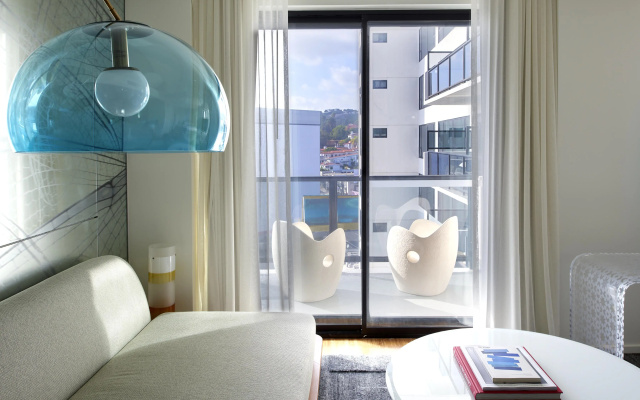 Suite with balcony