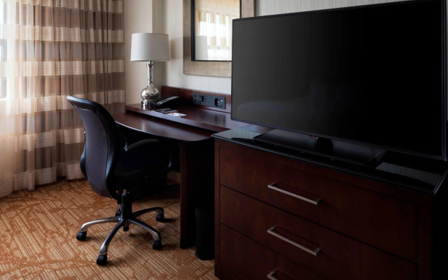 1 Bedroom Deluxe Quadruple Suite