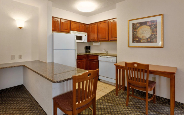 1 Bedroom Double Suite