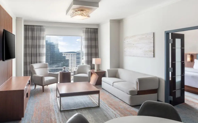 Executive Suite