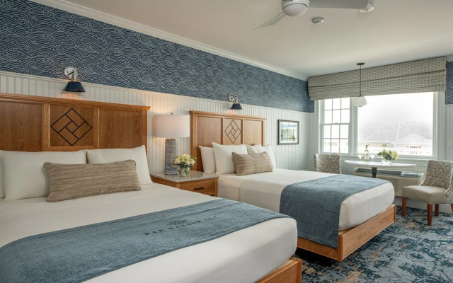 Standard Quadruple room with balcony