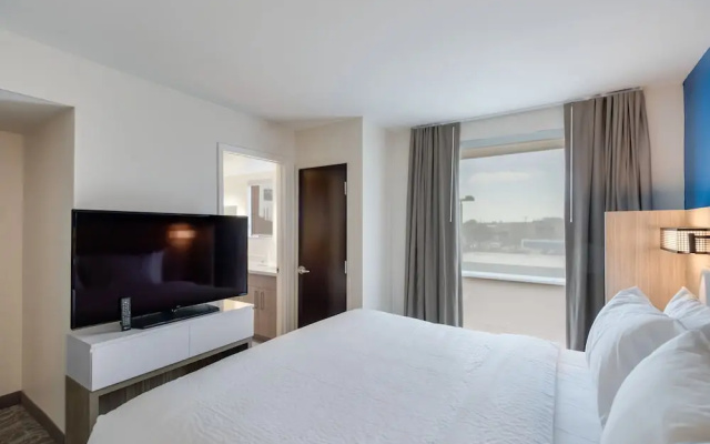2 Bedrooms Suite