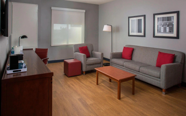 Double Suite