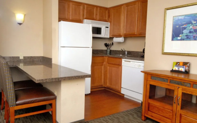 1 Bedroom Suite