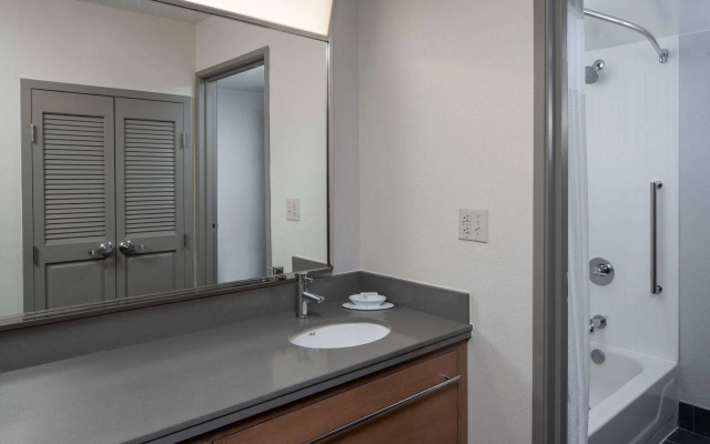 1 Bedroom Quadruple Suite