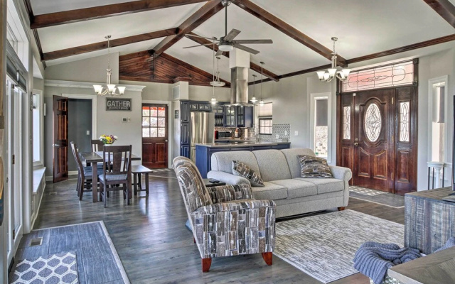 3 Bedrooms Cottage with balcony