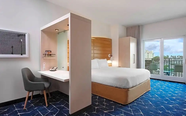 Premium Double room with balcony and with partial ocean view