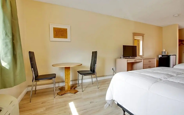 Economy room